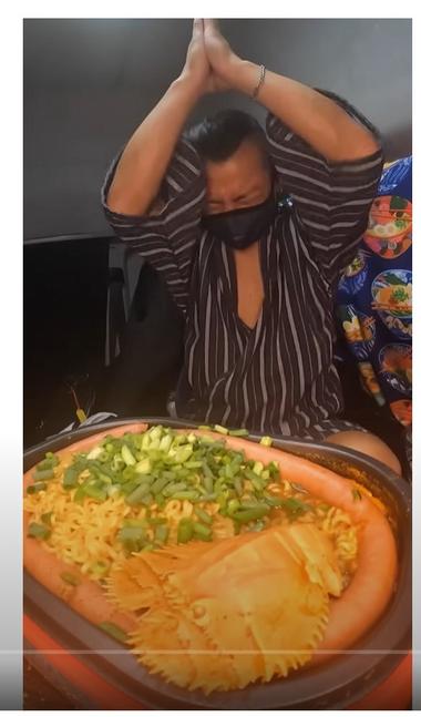 油管上卡车司机博主，夸张的..#风向标-搞钱风向标论坛-航海社群内容-航海圈